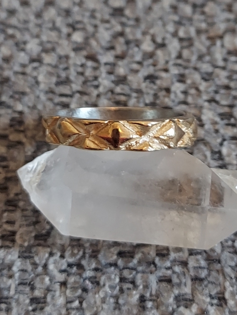 Quilted Textured Gold Tone Faceted Band Ring for Women